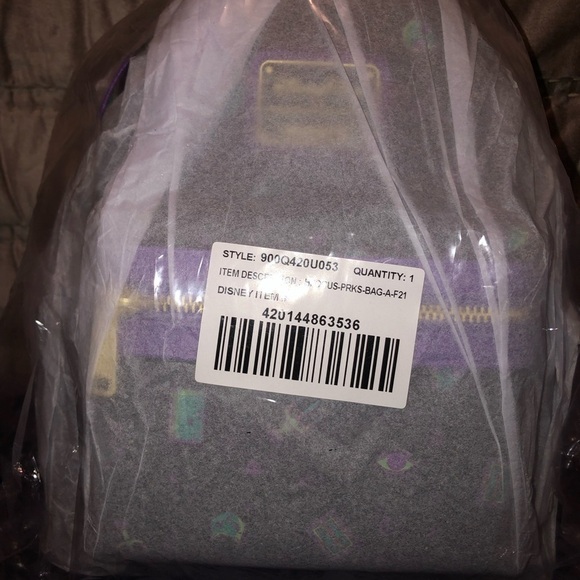 Hocus Pocus Loungefly Backpack - Picture 13 of 14